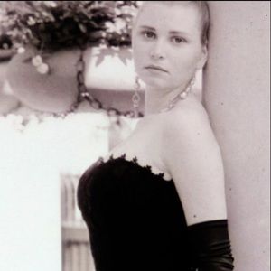 Meet your Posher, Holly